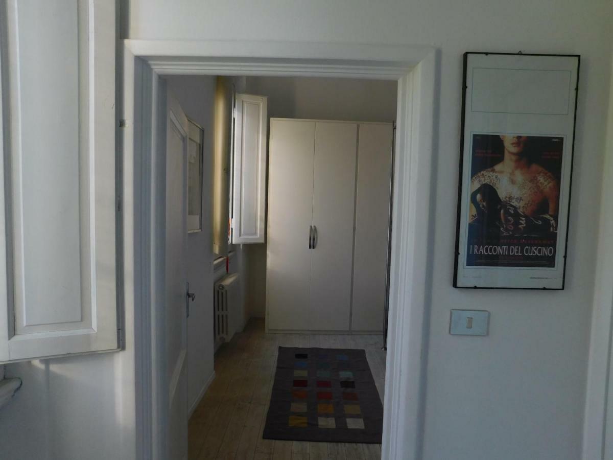 Porta Al Serraglio Apartment Prato Bagian luar foto