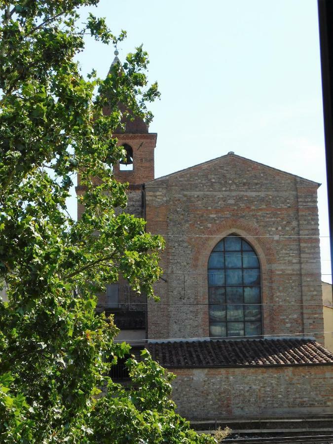 Porta Al Serraglio Apartment Prato Bagian luar foto